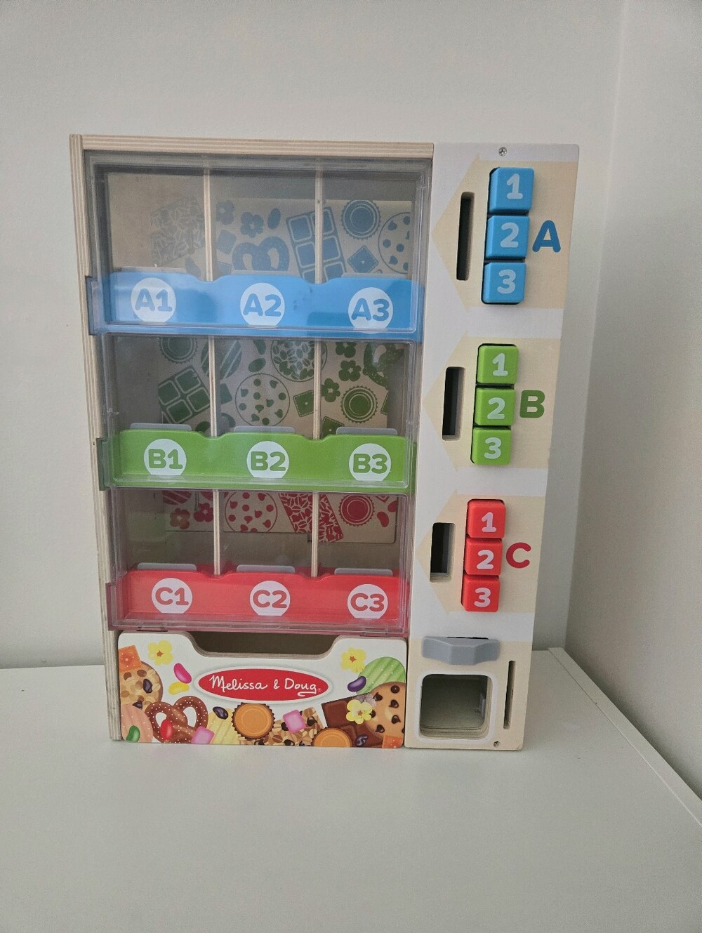 Melissa & Doug Wooden Vending Machine Toy